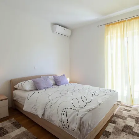 Amazing In With Wifi Apartment