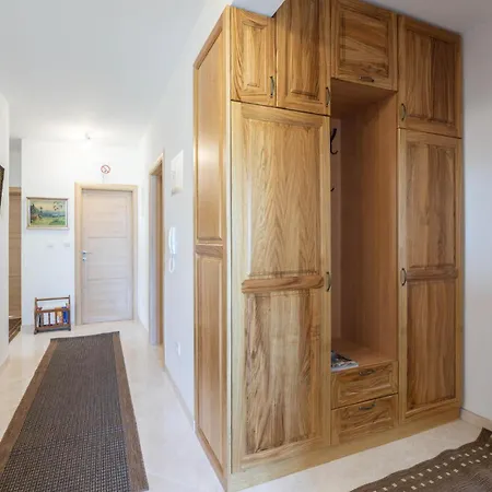 아파트 3 Bedroom Cozy In *